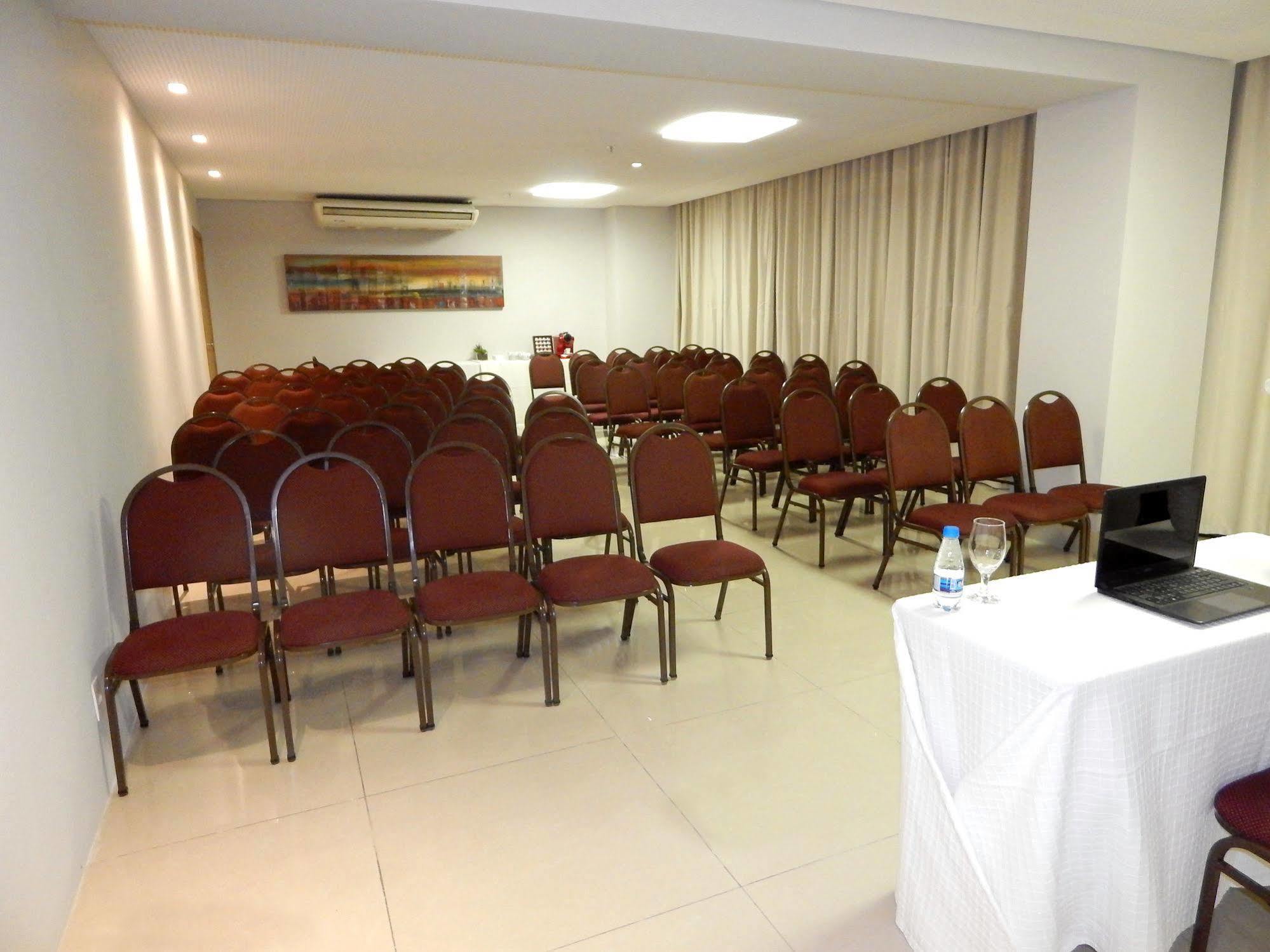 Hotel Beaga Convention Expominas By Mhb Belo Horizonte Dış mekan fotoğraf
